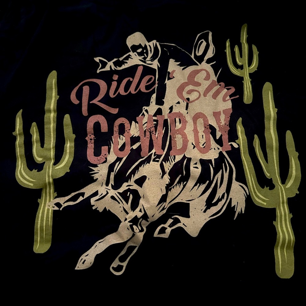 SOLD!!! Western graphic tee rodeo Quincy